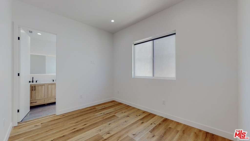 4460 Maplewood Ave - Photo 30