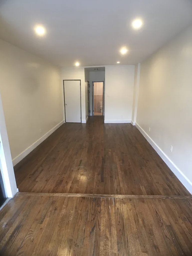 East 14th Street off 1st Avenue - Photo 2