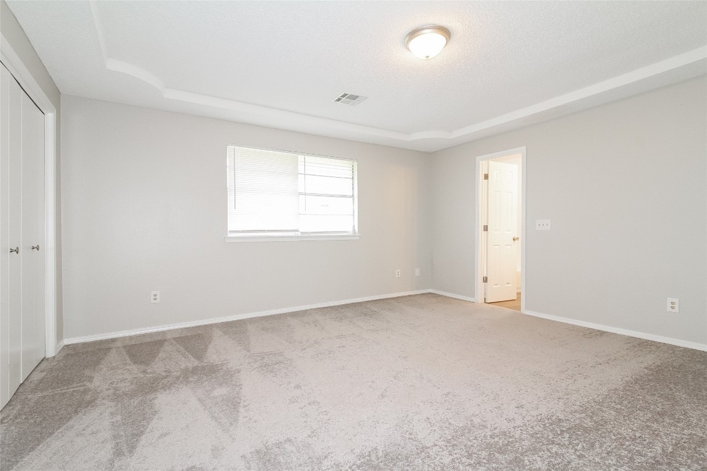 3829 Oakcliff Drive - Photo 7