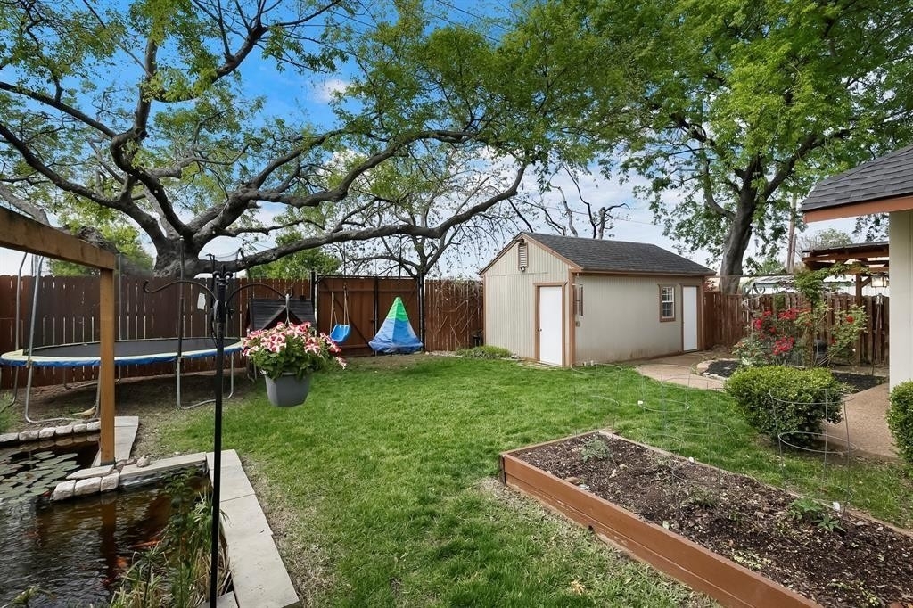 8515 Glencrest - Photo 12