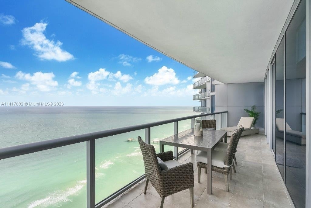 17001 Collins Ave - Photo 14