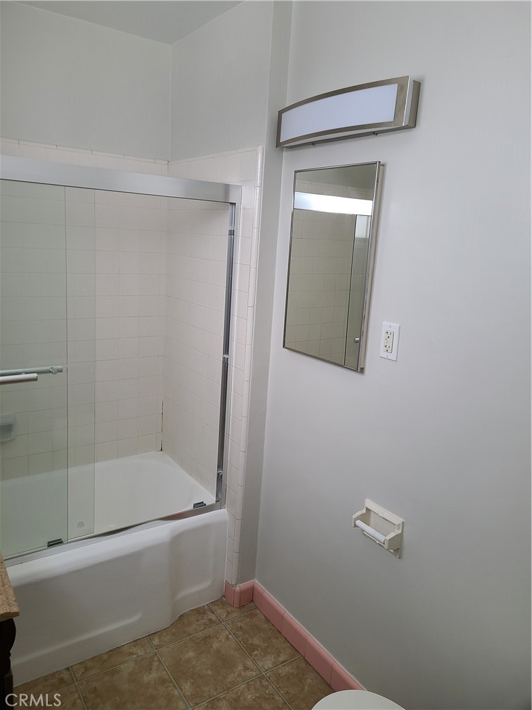 227 Granada Avenue 1/2 - Photo 5