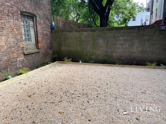 115 Carlton Avenue - Photo 12
