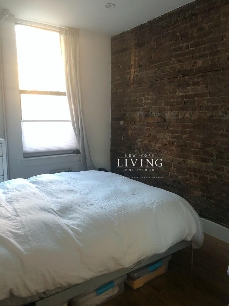 115 Carlton Avenue - Photo 2