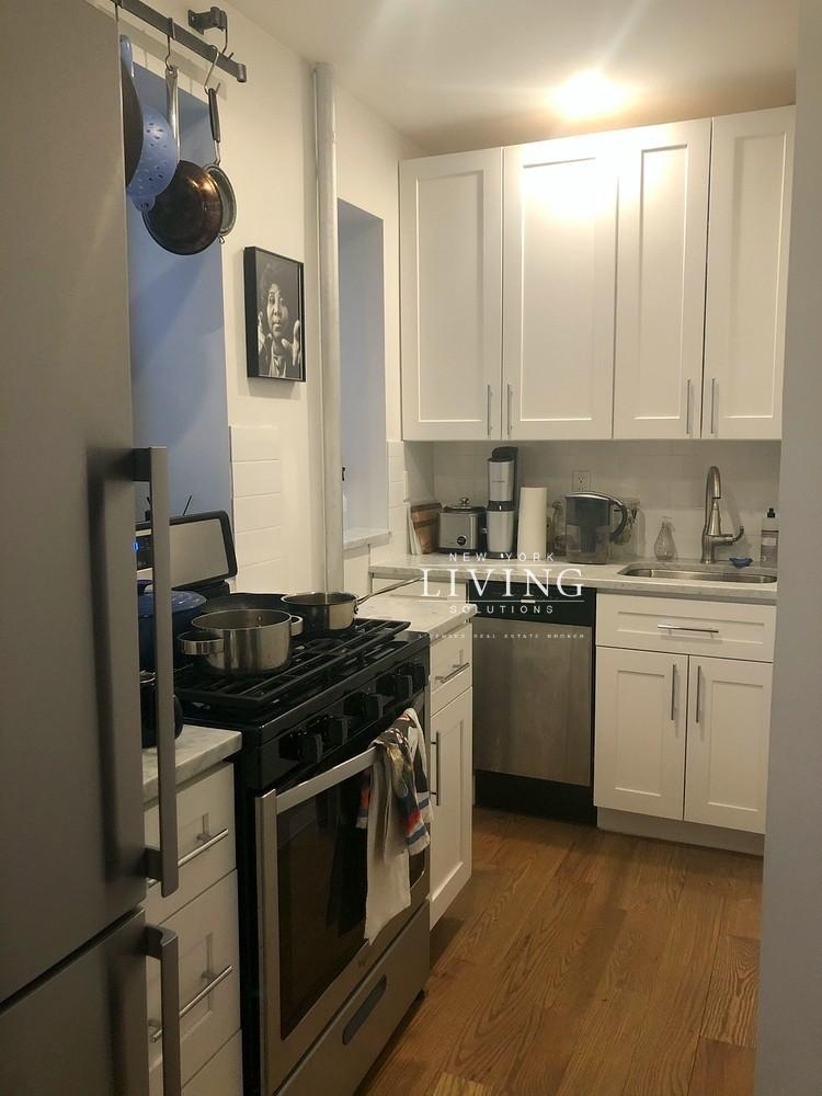 115 Carlton Avenue - Photo 11