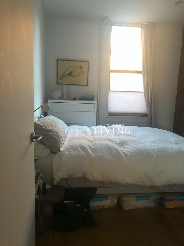 115 Carlton Avenue - Photo 3
