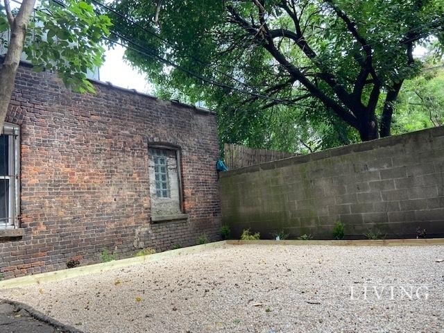 115 Carlton Avenue - Photo 13