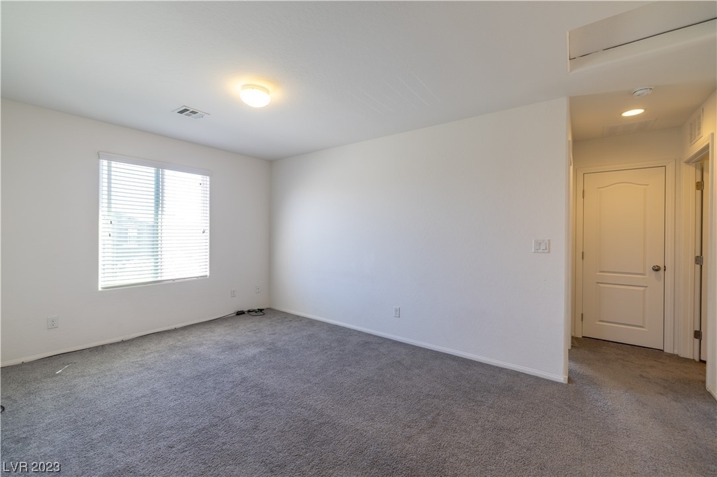 9325 Pearblossom Sky Avenue - Photo 21