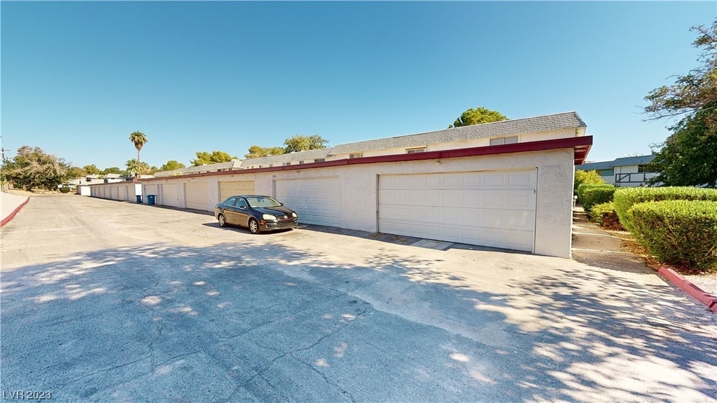 745 Greenbriar Townhouse Way - Photo 38