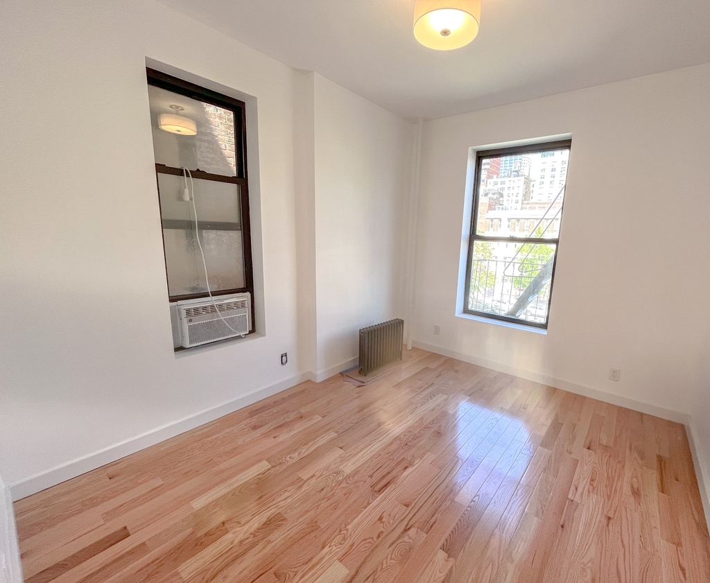 137 West 83rd Street, New York, NY 10024 - Photo 5