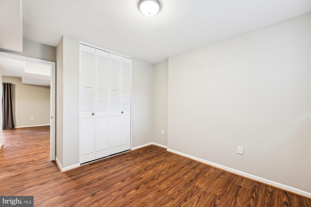 10004 Dalroy Ct - Photo 29