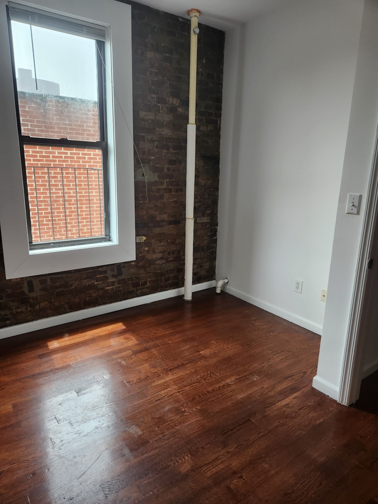 303 Broome St Unit 20 - Photo 2