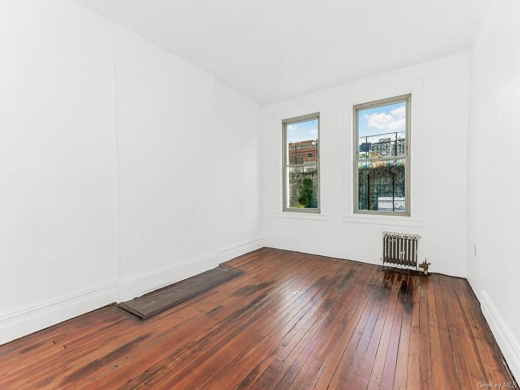 4426 Park Avenue - Photo 12