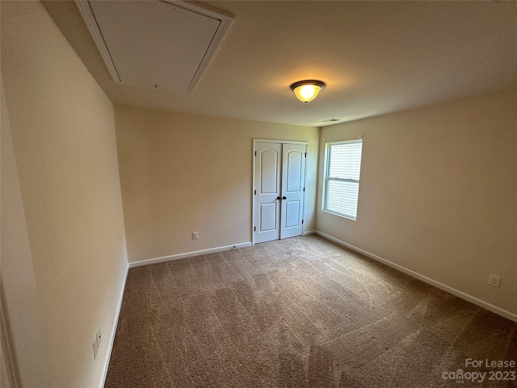 1010 Albany Park Drive - Photo 42