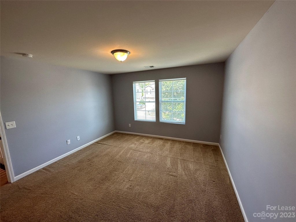 1010 Albany Park Drive - Photo 35