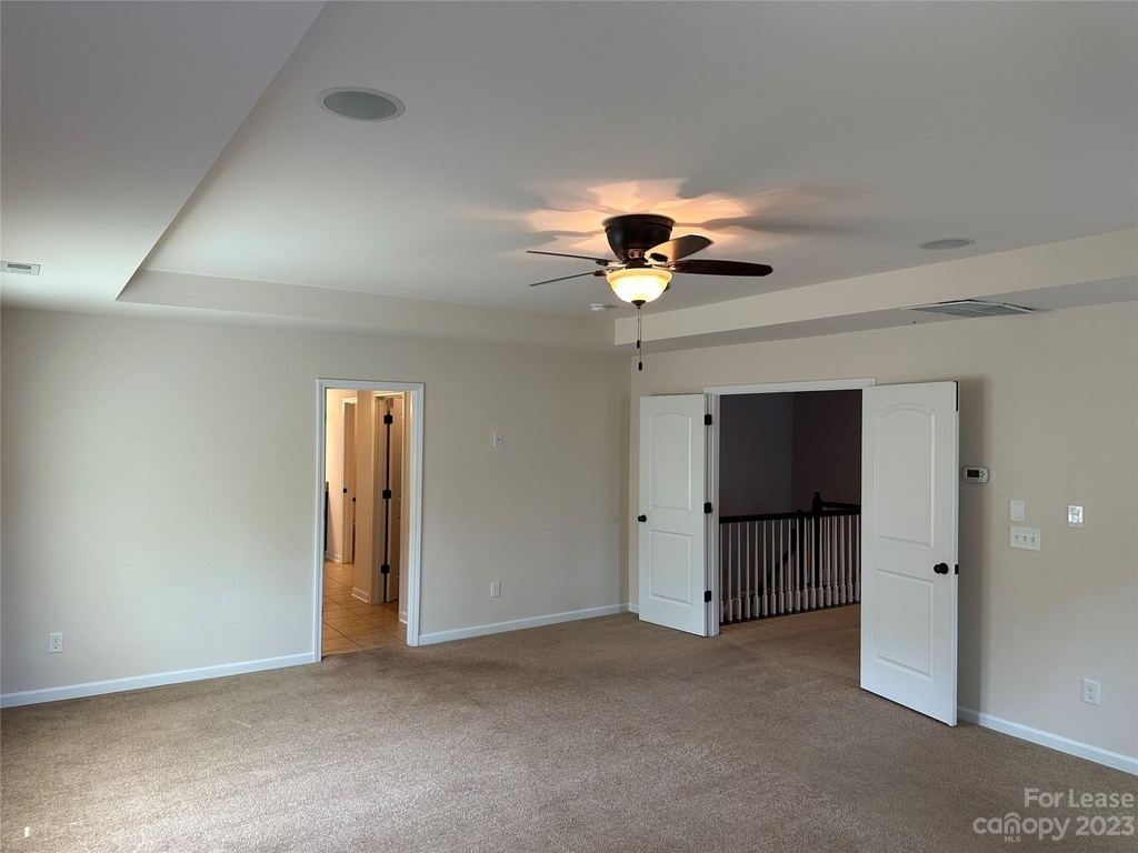 1010 Albany Park Drive - Photo 28