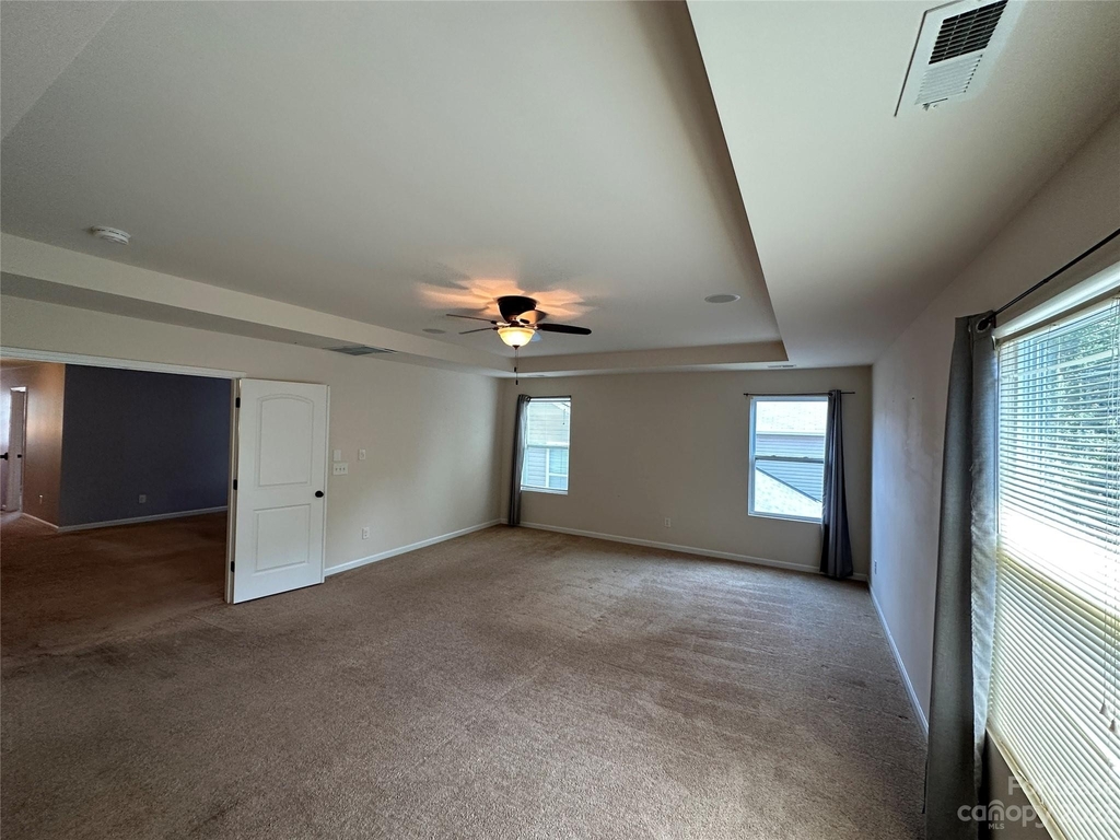 1010 Albany Park Drive - Photo 27