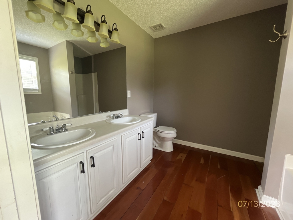 147 River Park Circle - Photo 10