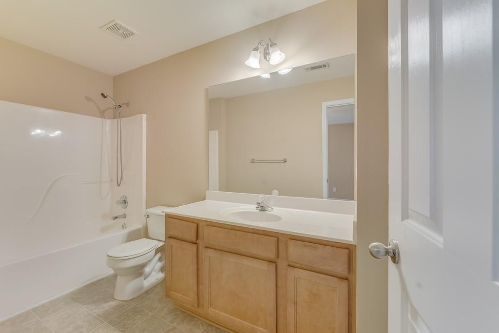 3277 Wyesham Circle - Photo 26