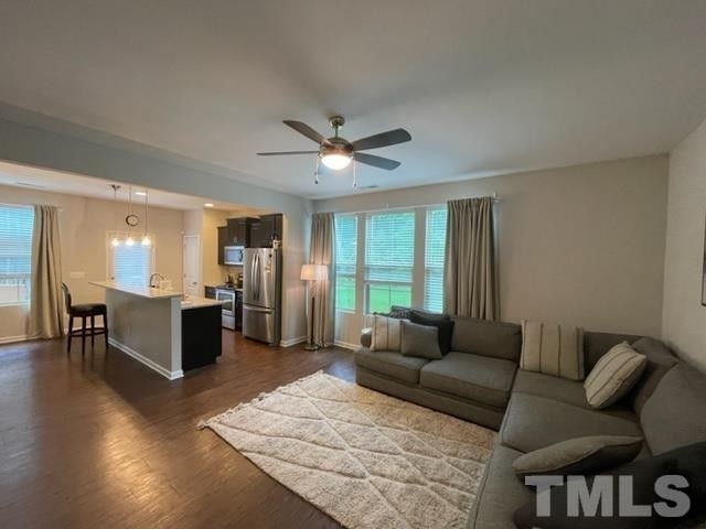 424 Irving Way - Photo 2