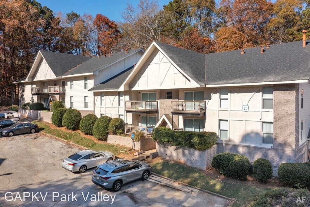 2571 Candler Rd - Photo 4