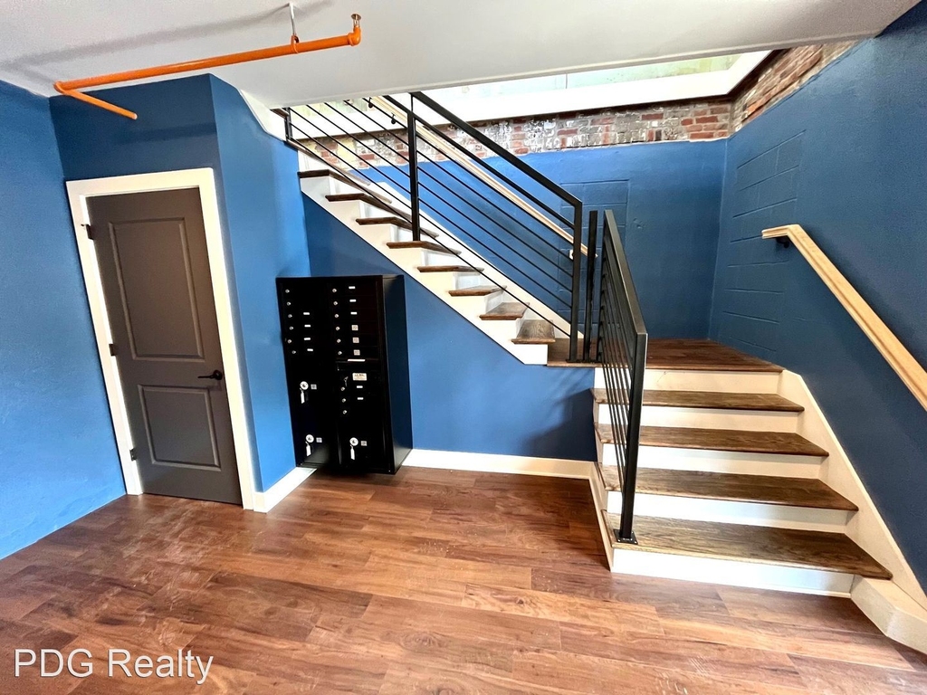 935 Franklin Street - Photo 13