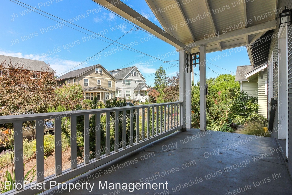 4626 Ne 29th Ave - Photo 3