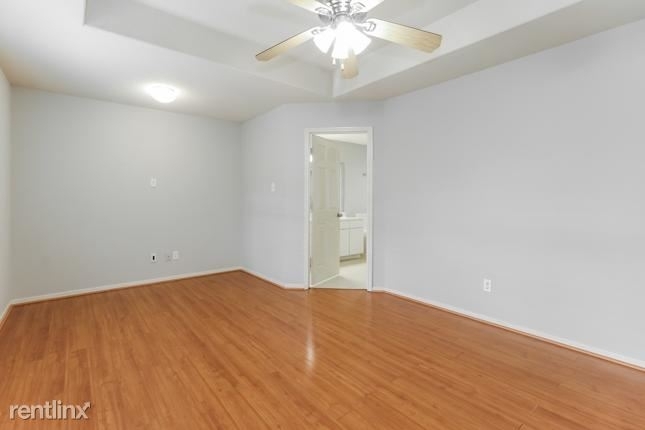 18442 I Inwood Elm Circle - Photo 9