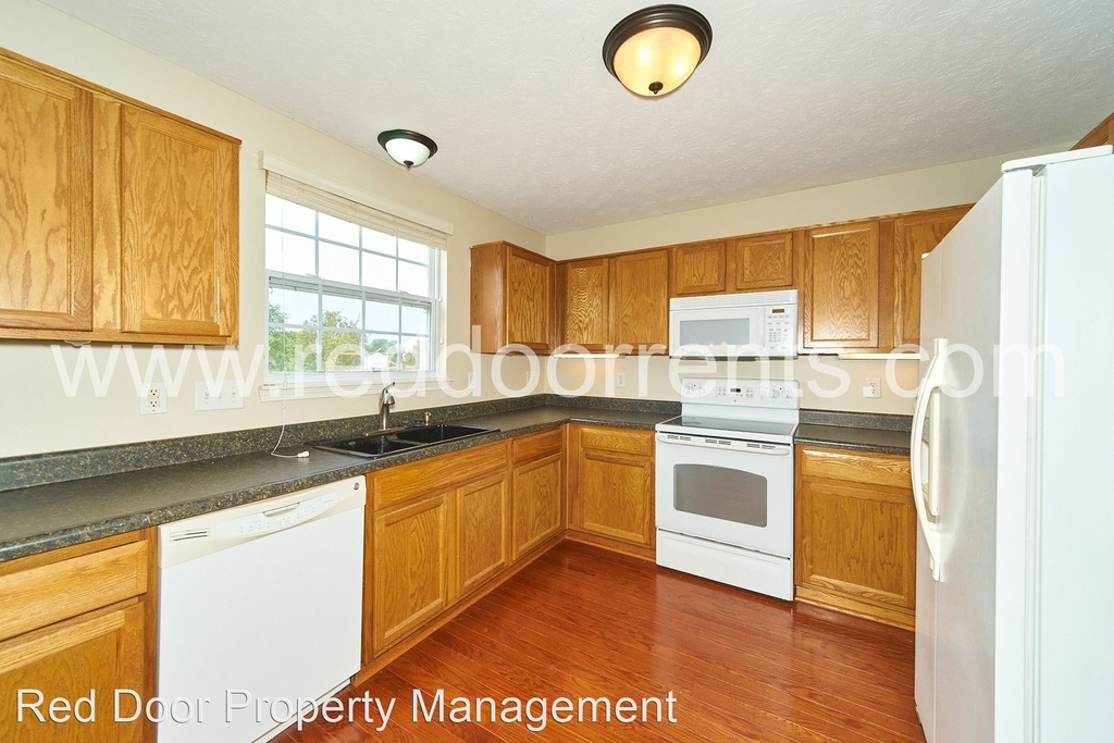 8617 Coppel Ln - Photo 28