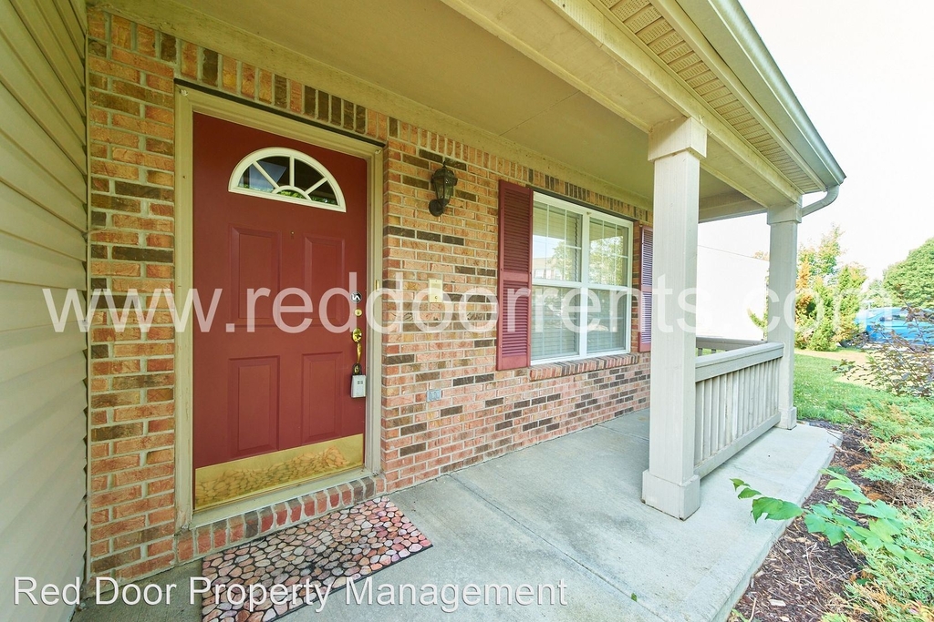 8617 Coppel Ln - Photo 4