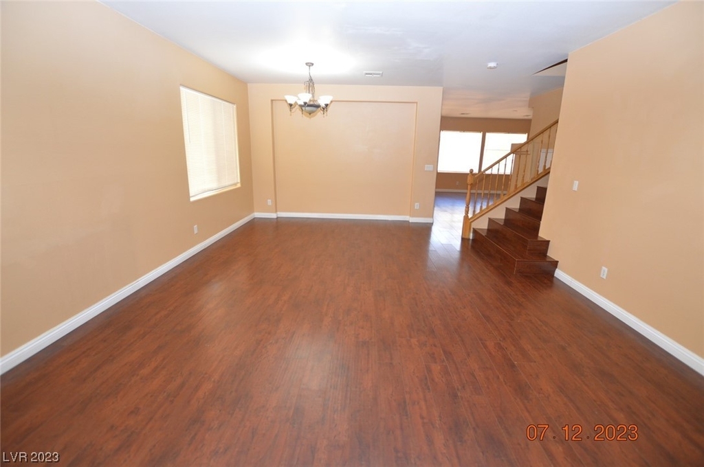 2512 W San Miguel Avenue - Photo 3