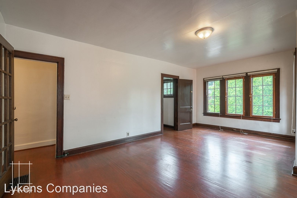 1248 Neil Ave. - Photo 1