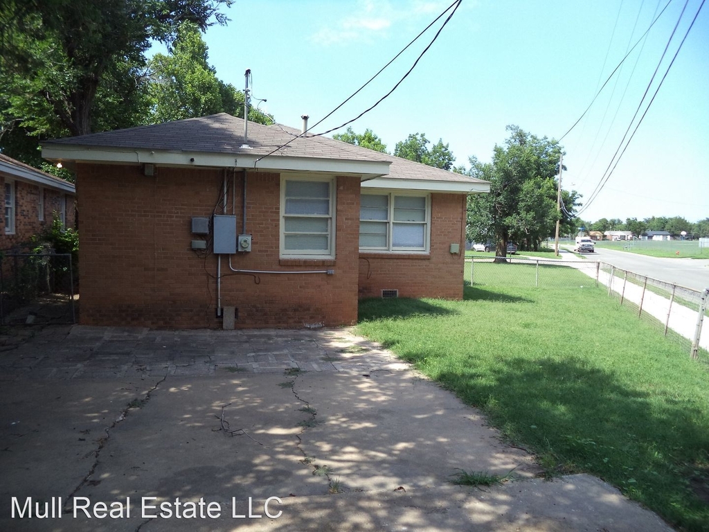 1900 Hasley Drive - Photo 12