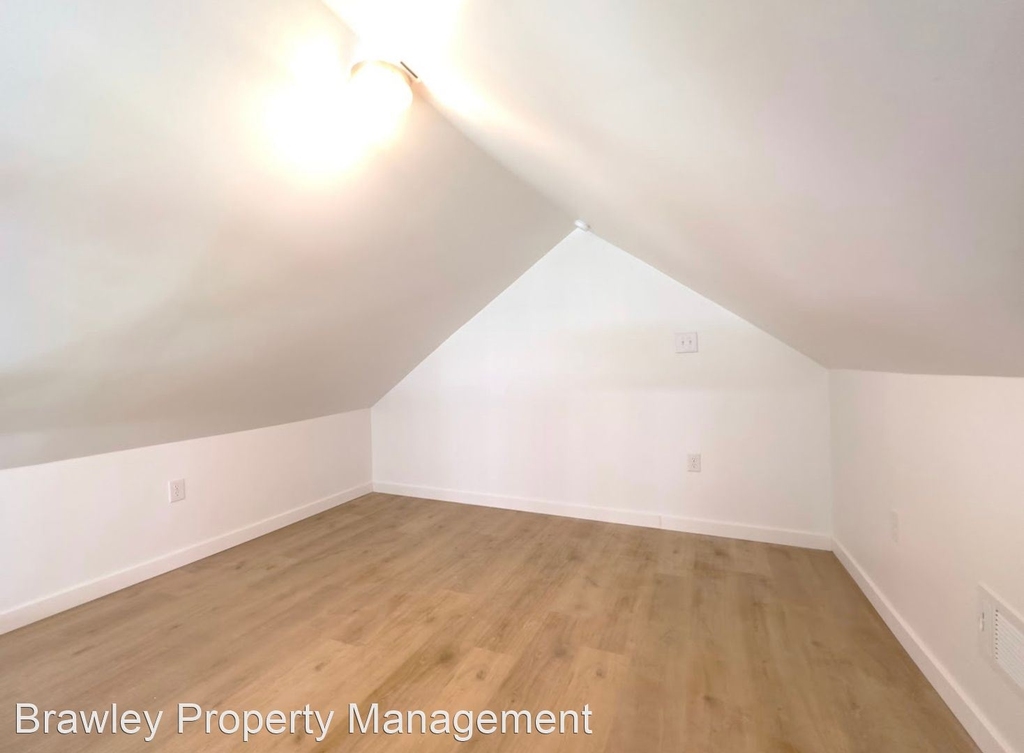 1214 S Lincoln Street - Photo 6