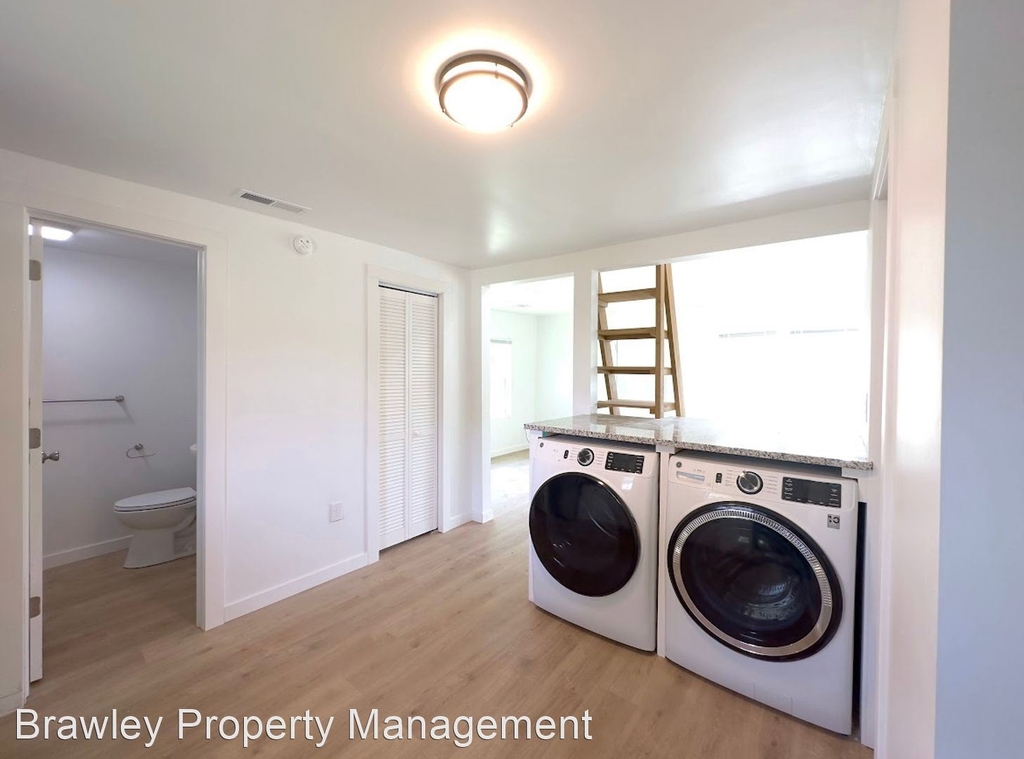 1214 S Lincoln Street - Photo 9