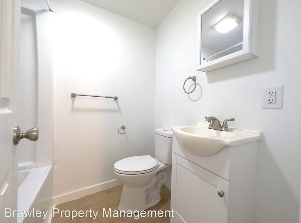 1214 S Lincoln Street - Photo 3