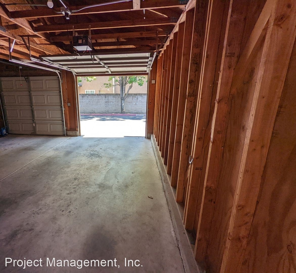 2411 Mission Ave - Photo 18