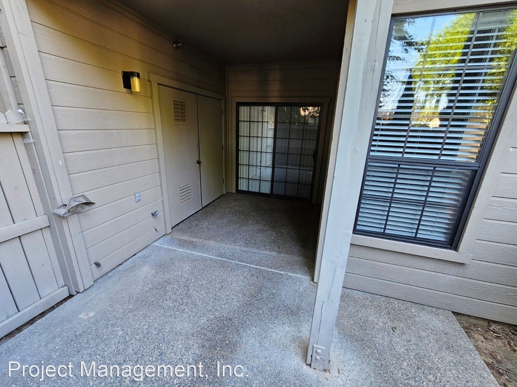 2411 Mission Ave - Photo 15