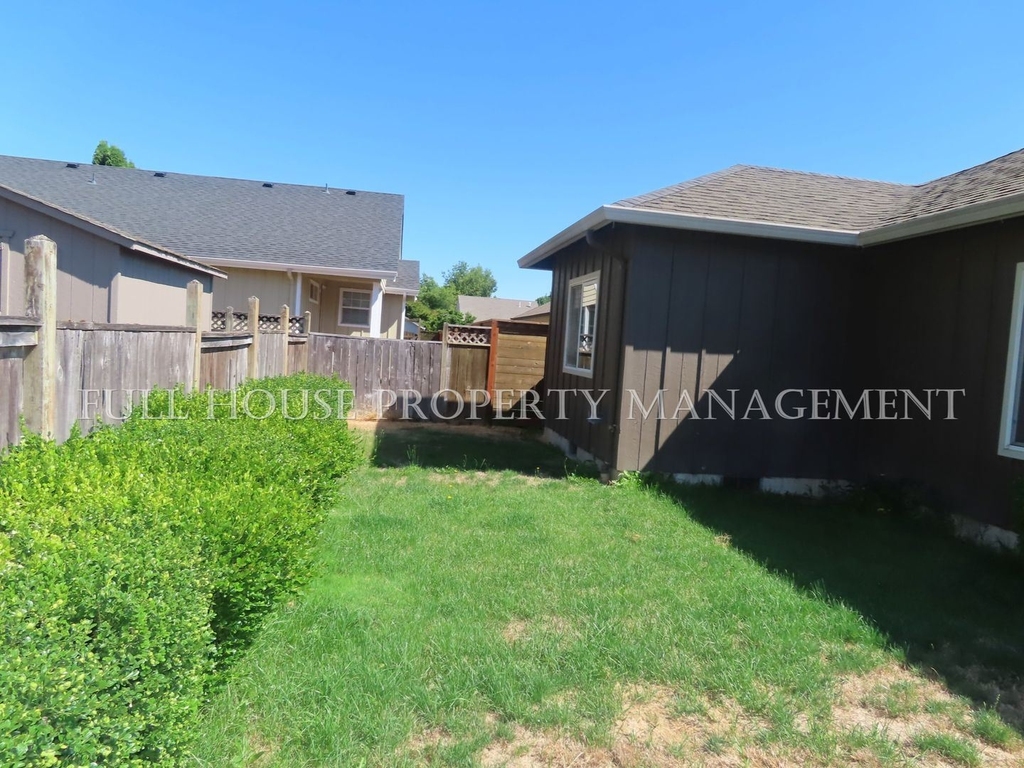 3440 Arrowhead St. - Photo 27