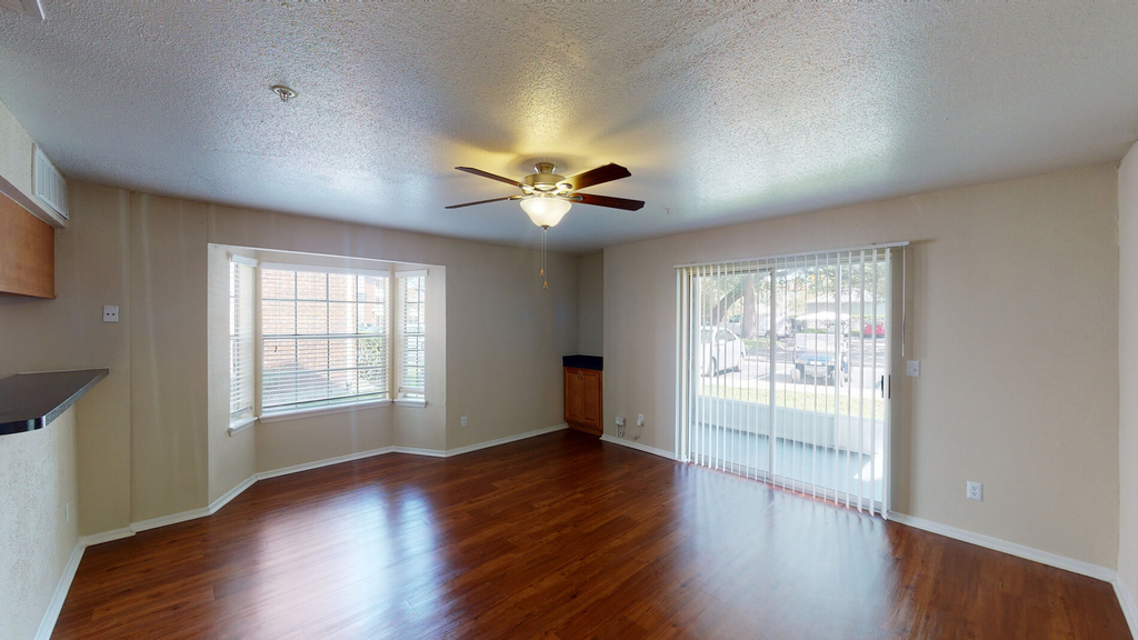 595 Lotus Landing Boulevard - Photo 28