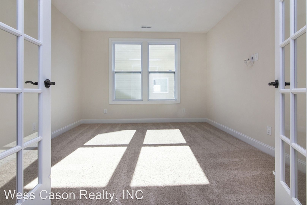 5010 Lively Court - Photo 20