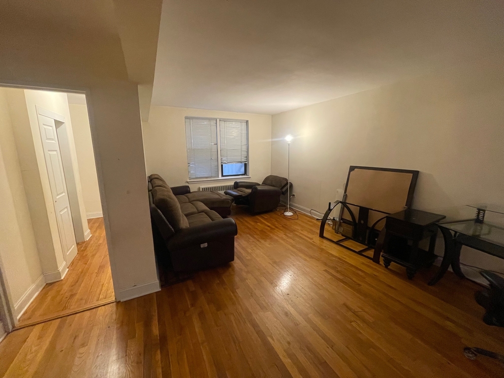 83-10 118th Street - Photo 7