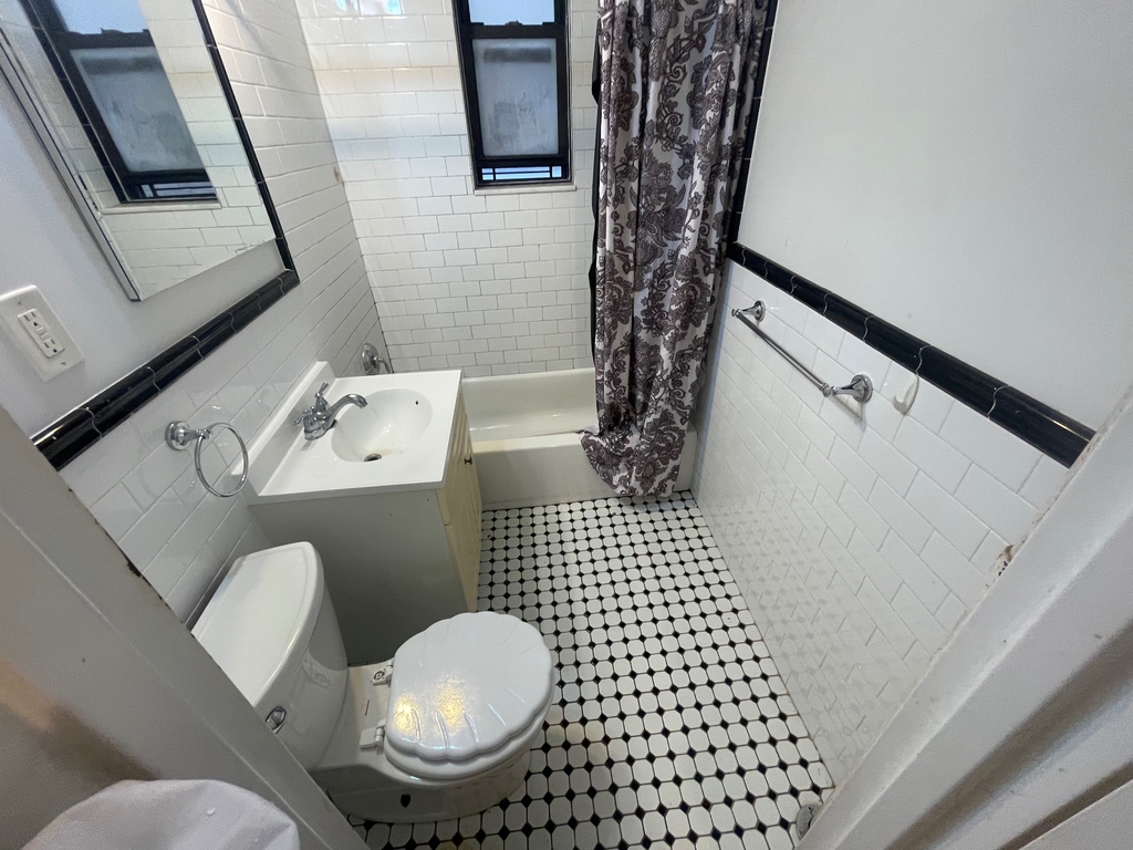 83-10 118th Street - Photo 13