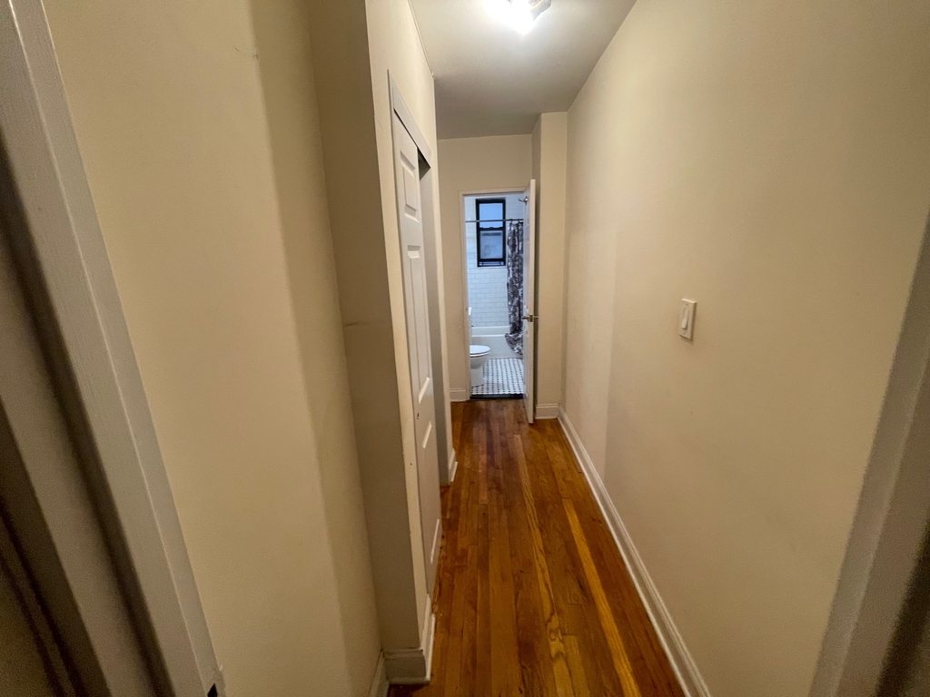83-10 118th Street - Photo 10