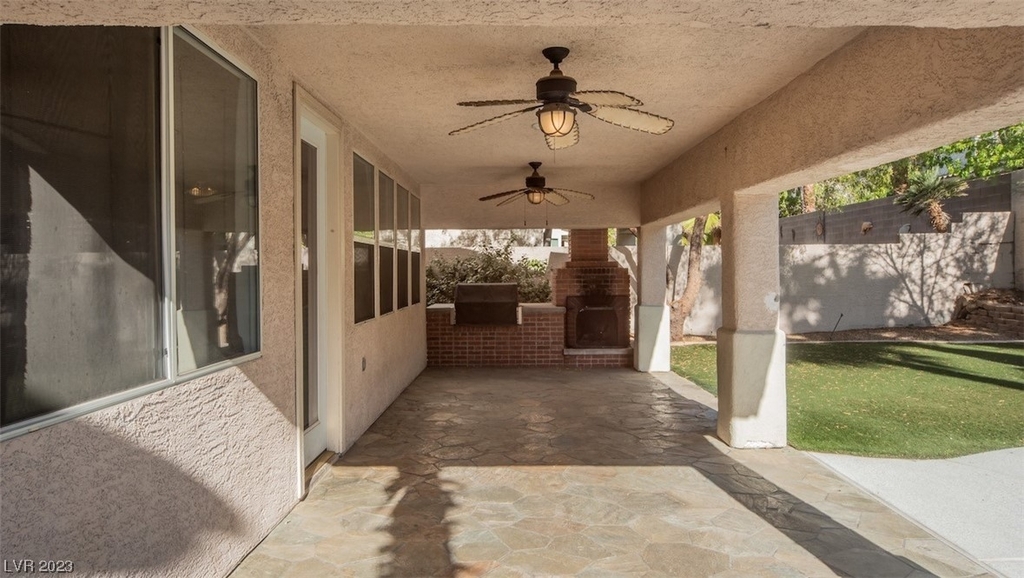 8940 Waltzing Waters Court - Photo 24