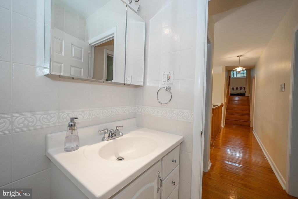 706 Belmont Terrace - Photo 30