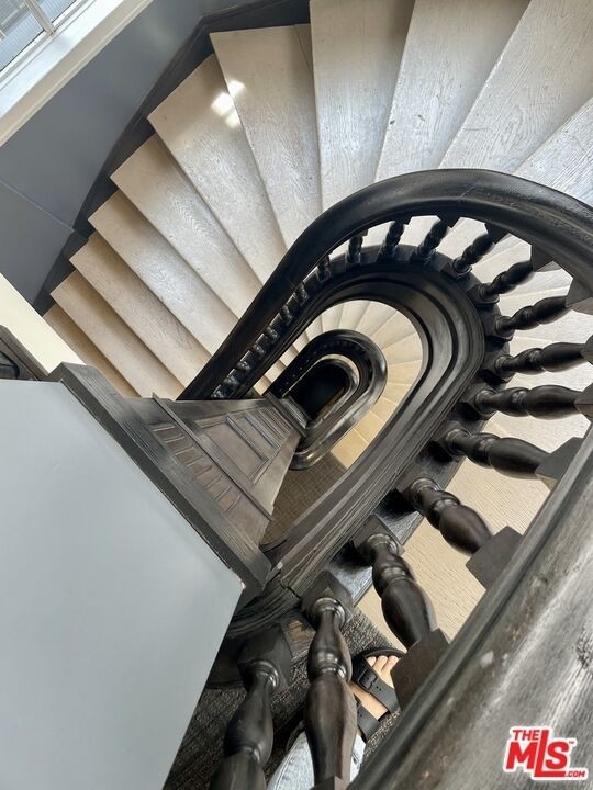 253 S Broadway - Photo 11