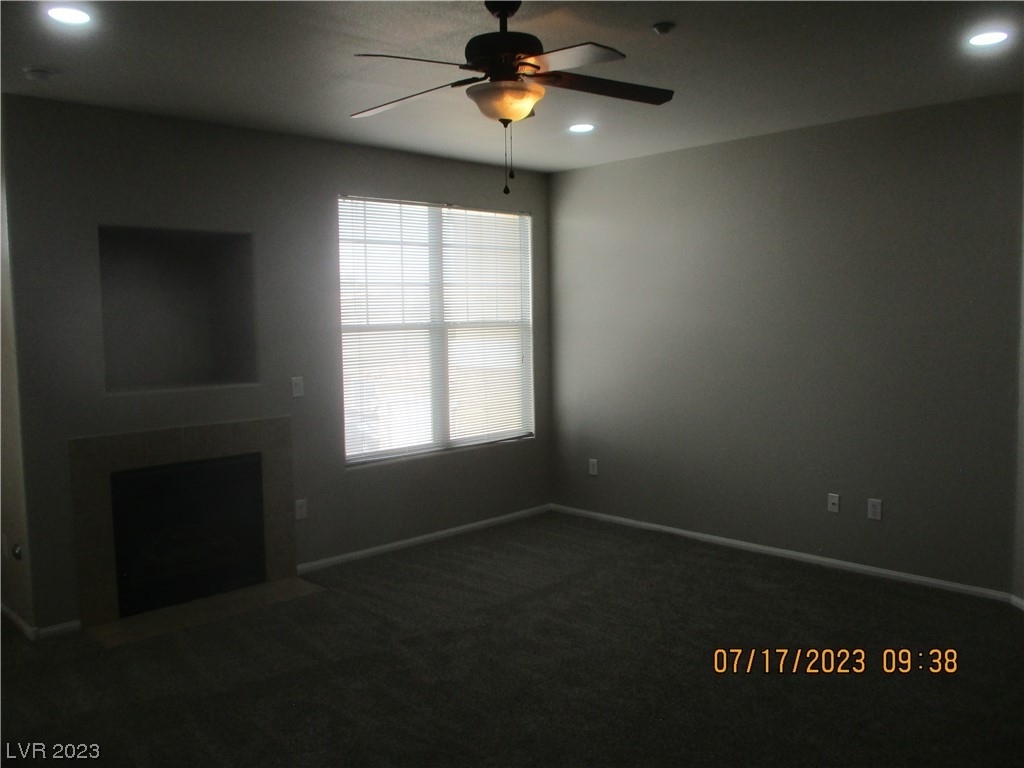 5855 Valley Drive - Photo 5