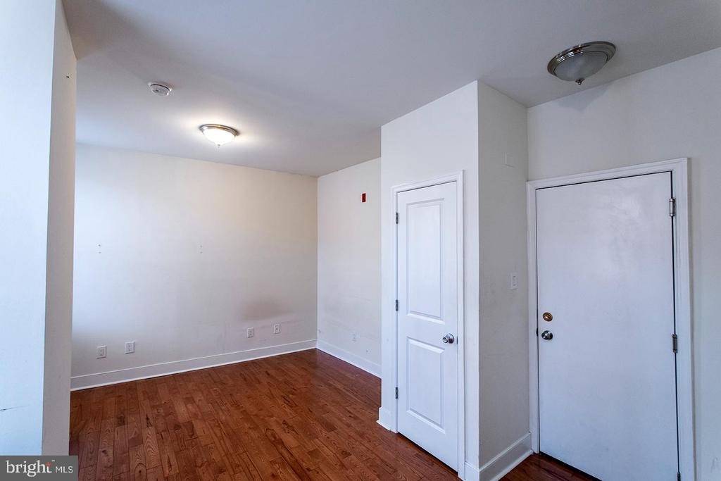 1200 Point Breeze Ave - Photo 4