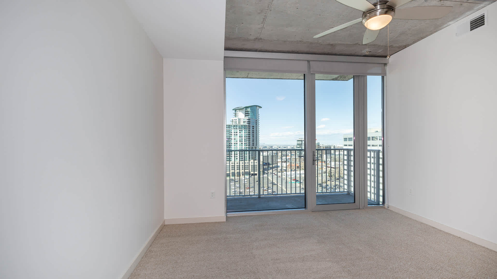 1776 Broadway - Photo 43